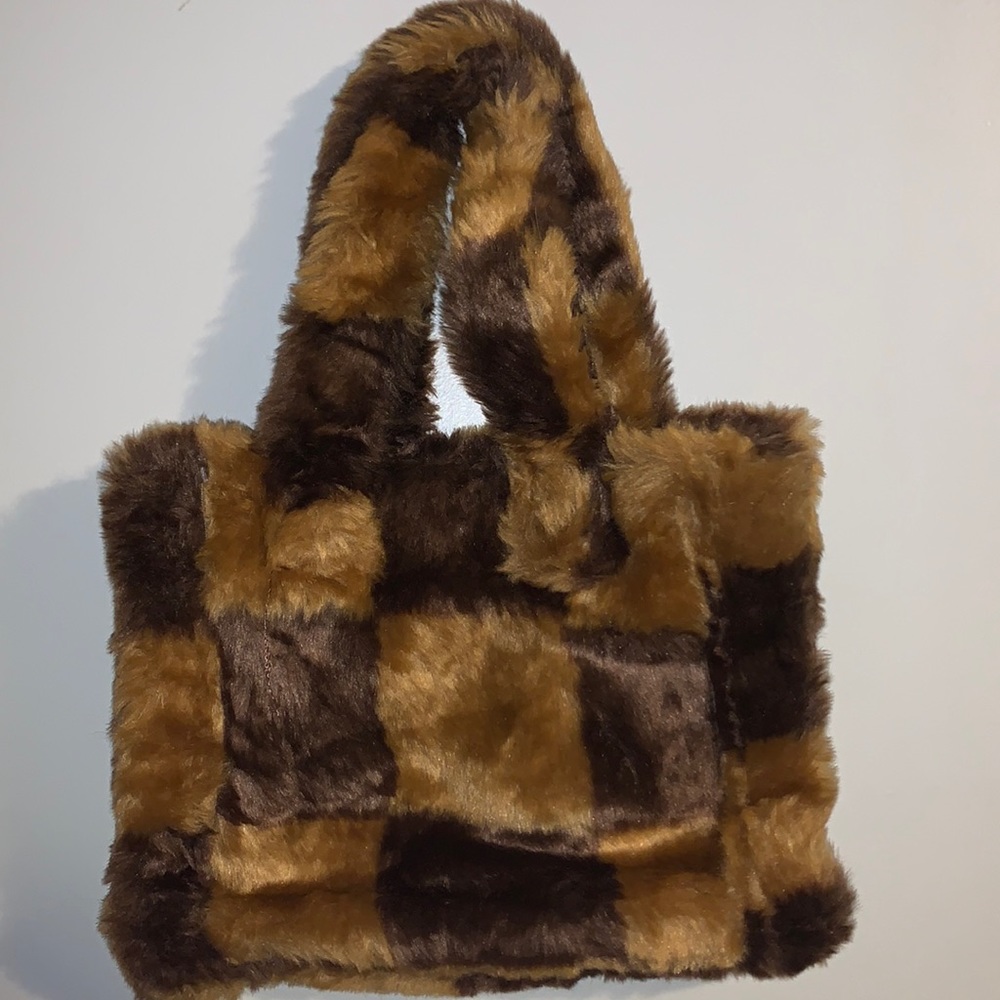 Retro checkered hand bag